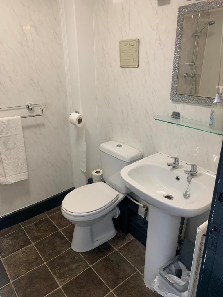 Trinity Guest House Хартлпул Екстериор снимка